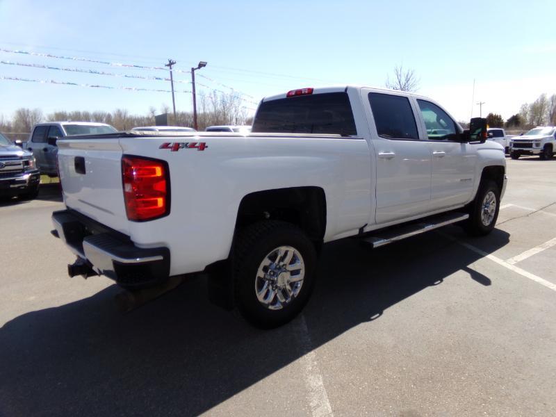 Chevrolet Silverado 2500HD LT Crew Cab Short Box 4WD 2019