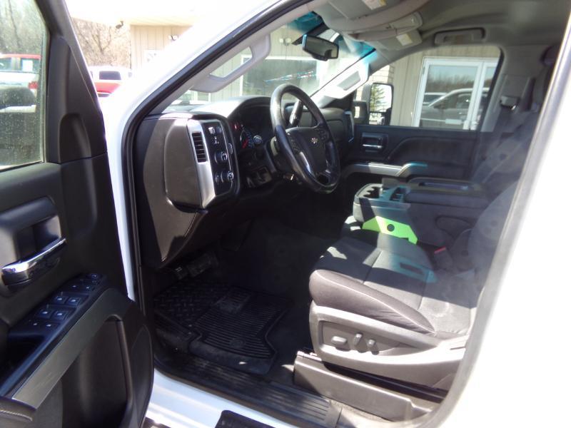 Chevrolet Silverado 2500HD LT Crew Cab Short Box 4WD 2019