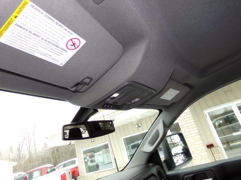 Chevrolet Silverado 2500HD Custom Crew Cab Short Box 4WD 2020