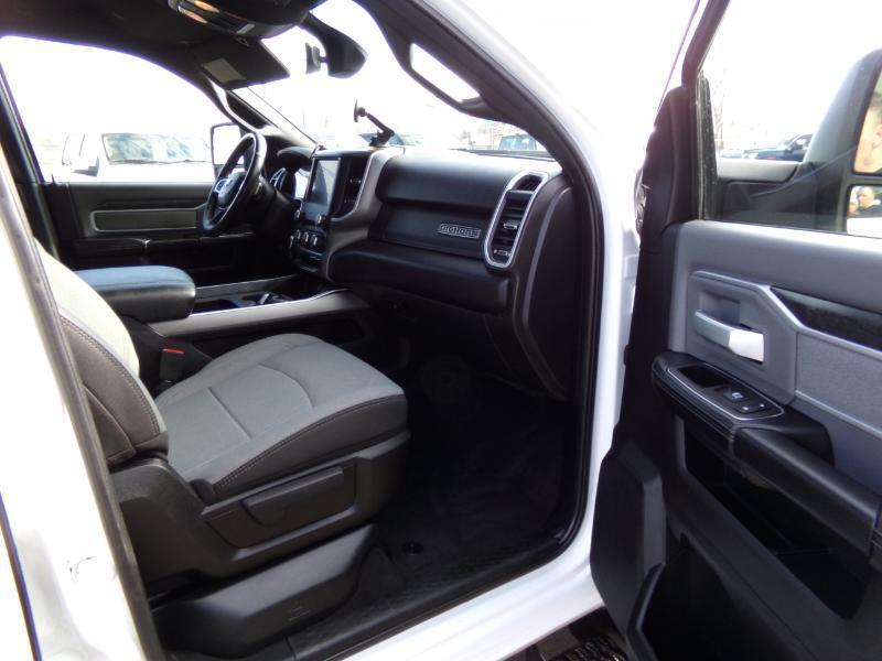 RAM 2500 Tradesman Crew Cab LWB 4WD 2023