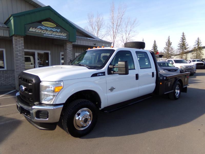 Ford F-350 SD XL Crew Cab Long Bed DRW 4WD 2011