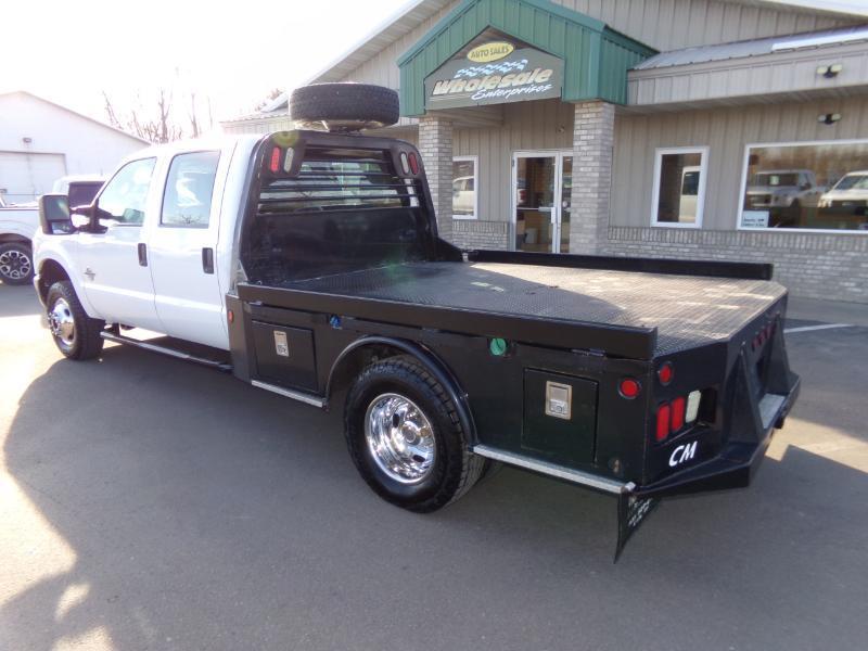 Ford F-350 SD XL Crew Cab Long Bed DRW 4WD 2011