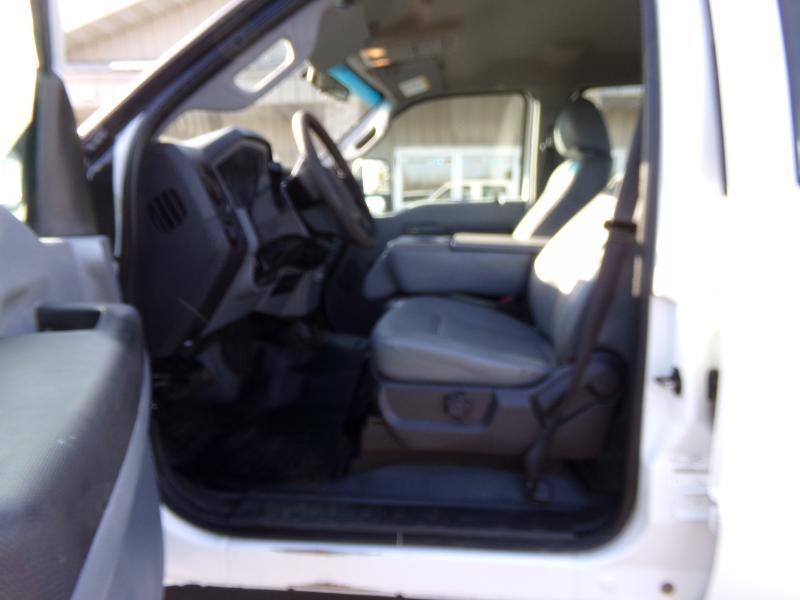 Ford F-350 SD XL Crew Cab Long Bed DRW 4WD 2011