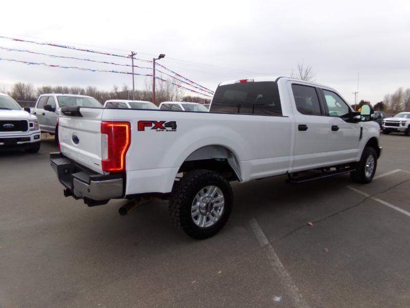 Ford F-350 SD XLT Crew Cab Long Bed 4WD 2017