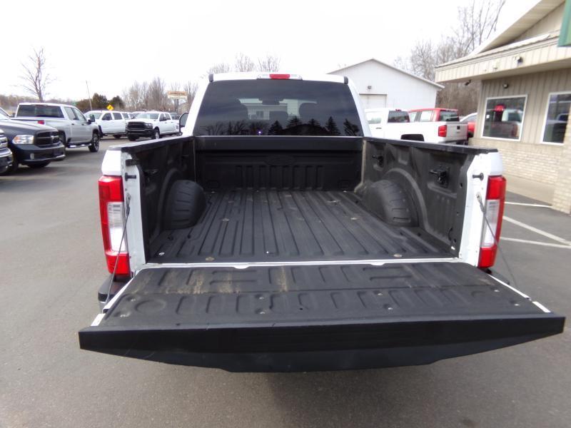 Ford F-250 SD XLT Crew Cab 4WD 2019