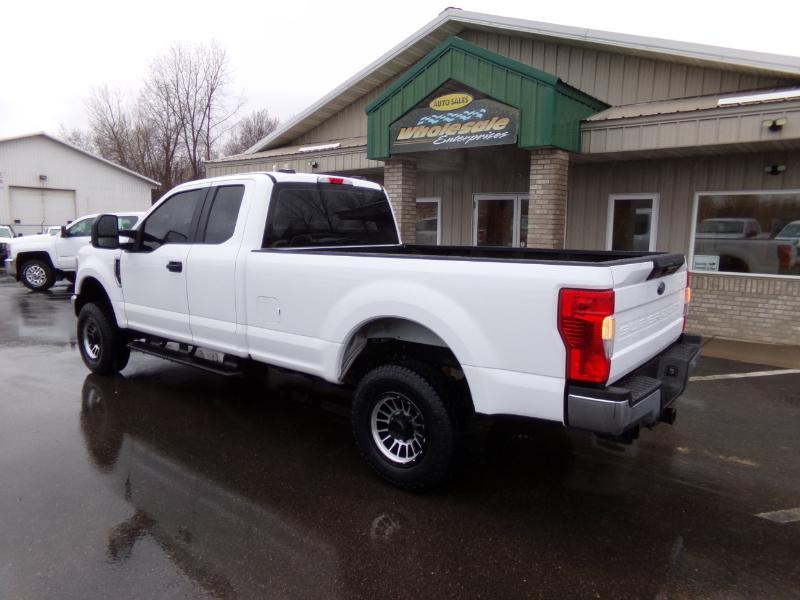 Ford F-250 SD XL SuperCab Long Bed 4WD 2021