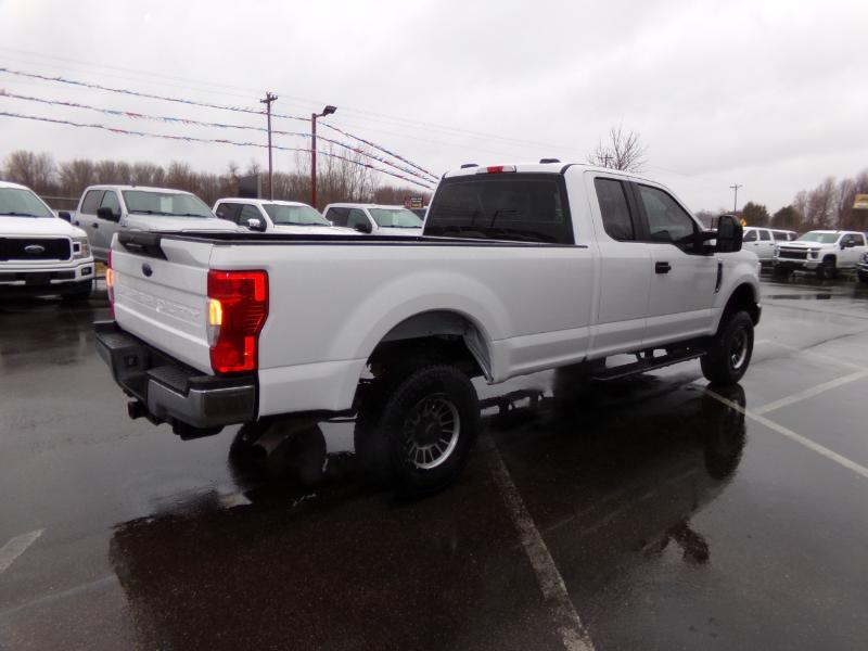 Ford F-250 SD XL SuperCab Long Bed 4WD 2021