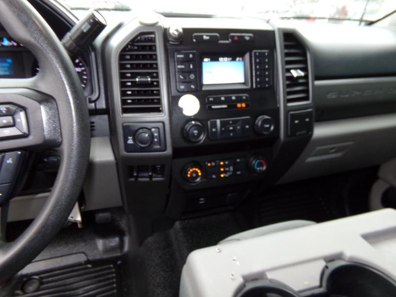 Ford F-250 SD XL SuperCab Long Bed 4WD 2021