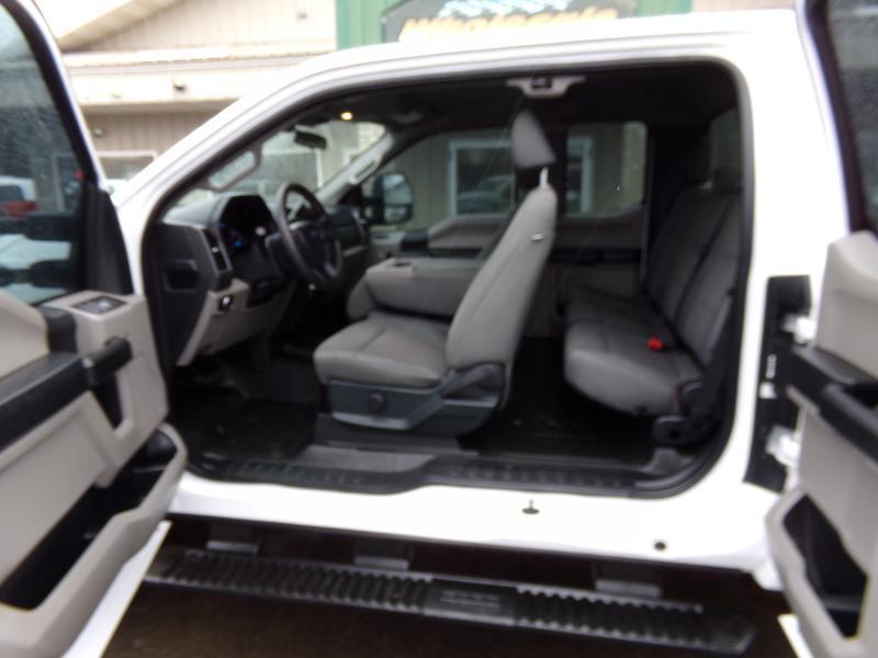 Ford F-250 SD XL SuperCab Long Bed 4WD 2021