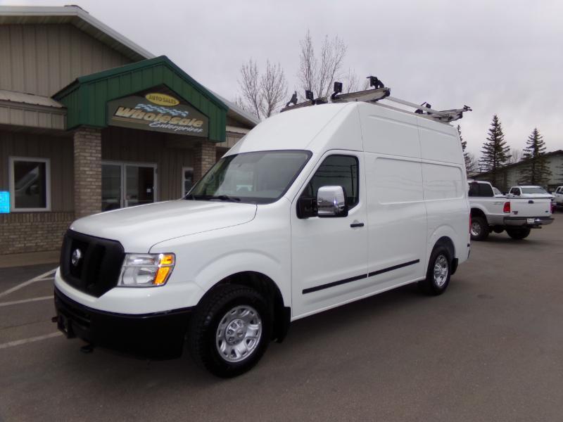Nissan NV Cargo 2500 HD SV V8 High Roof 2021