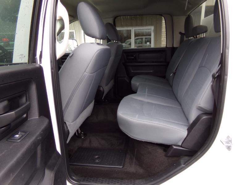 RAM 3500 ST Crew Cab LWB 4WD 2017