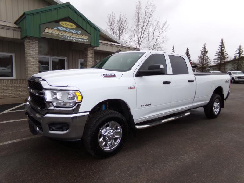 RAM 2500 Tradesman Crew Cab LWB 4WD 2022