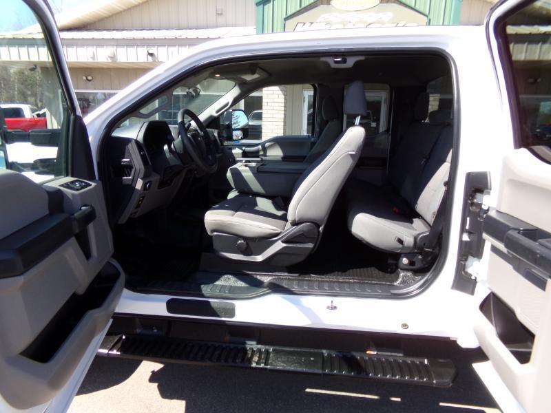 Ford F-250 SD XLT SuperCab Long Bed 4WD 2022