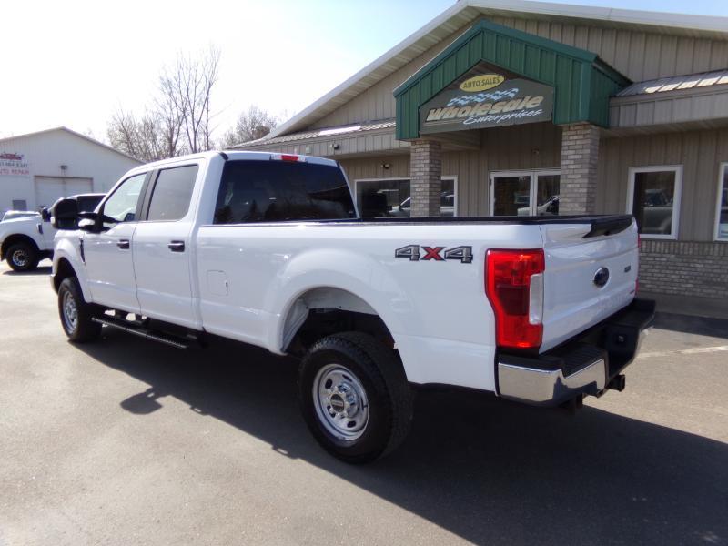 Ford F-250 SD XL Crew Cab Long Bed 4WD 2019