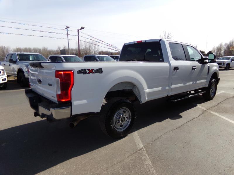 Ford F-250 SD XL Crew Cab Long Bed 4WD 2019