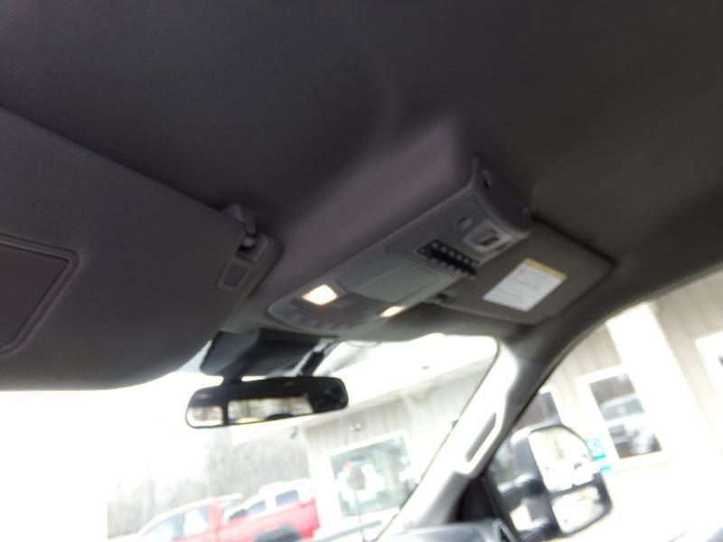 Ford F-250 SD XLT Crew Cab Short Bed 4WD 2022