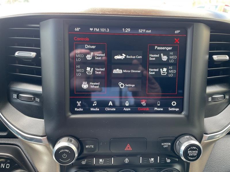 RAM 1500 Laramie Crew Cab LWB 4WD 2021