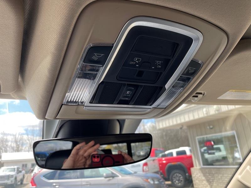 RAM 1500 Laramie Crew Cab LWB 4WD 2021