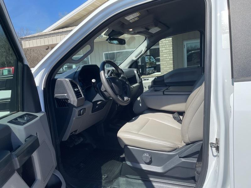 Ford F-250 SD XL Crew Cab 4WD 2022