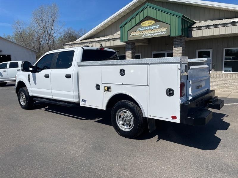 Ford F-250 SD XL Crew Cab 4WD 2022