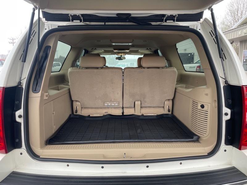 Chevrolet Suburban LTZ 1500 4WD 2012