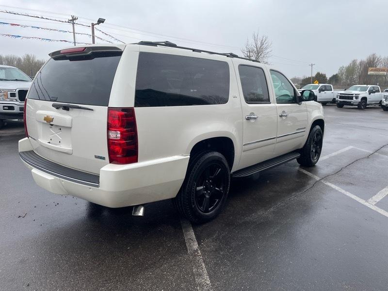 Chevrolet Suburban LTZ 1500 4WD 2012