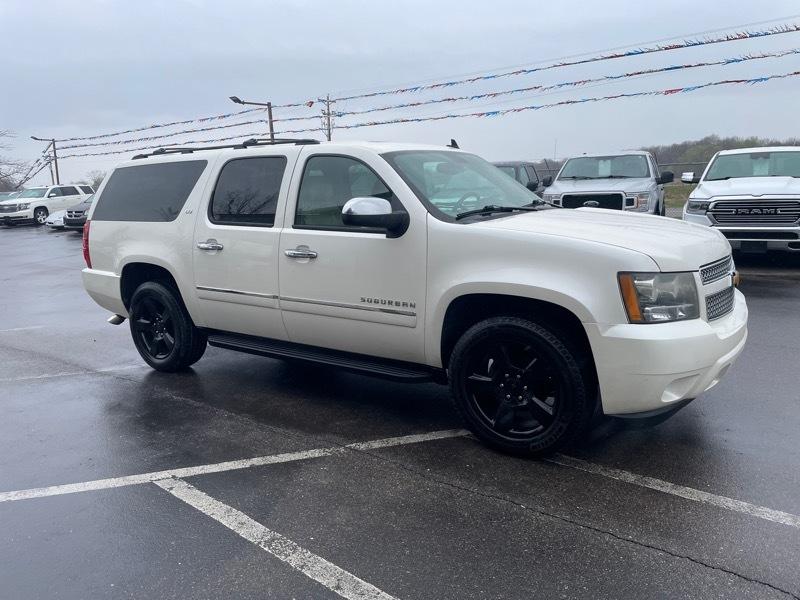 Chevrolet Suburban LTZ 1500 4WD 2012