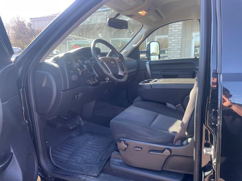Chevrolet Silverado 2500HD LT Crew Cab 4WD 2013