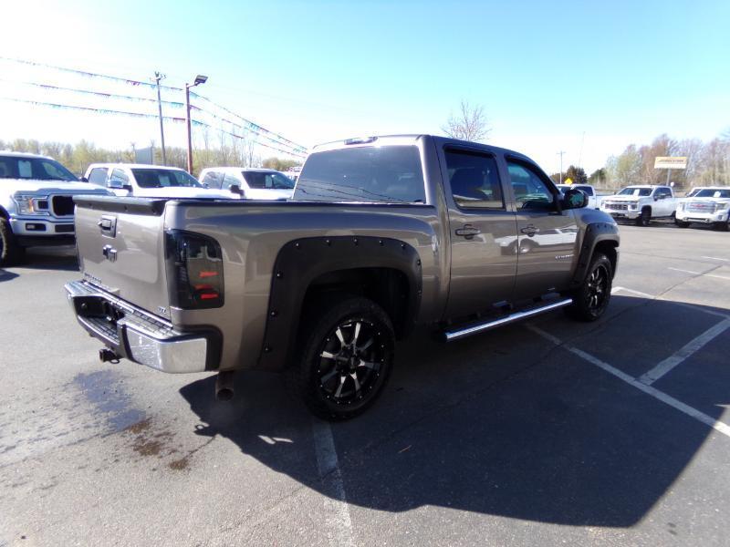 Chevrolet Silverado 1500 LTZ Crew Cab 4WD 2012