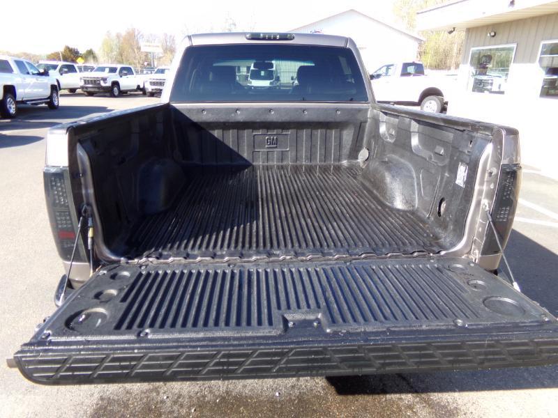 Chevrolet Silverado 1500 LTZ Crew Cab 4WD 2012