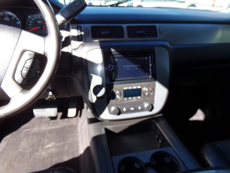 Chevrolet Silverado 1500 LTZ Crew Cab 4WD 2012