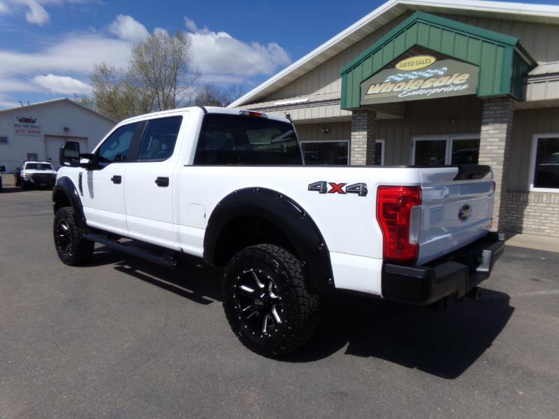 Ford F-350 SD XL Crew Cab 4WD 2017