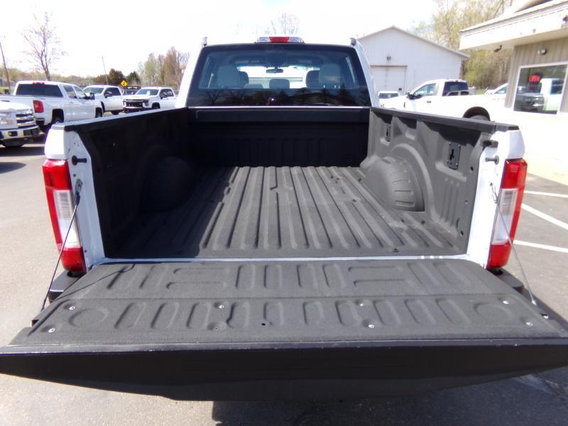 Ford F-350 SD XL Crew Cab 4WD 2017