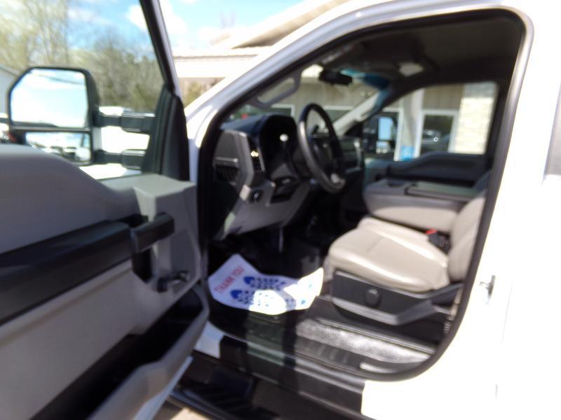 Ford F-350 SD XL Crew Cab 4WD 2017