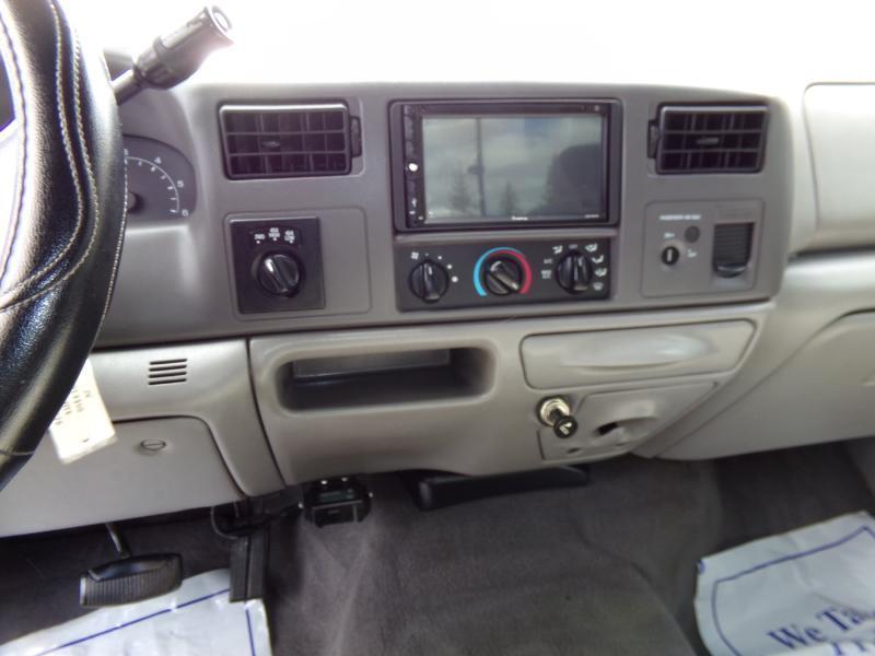 Ford F-350 SD XLT SuperCab Short Bed 4WD 2001