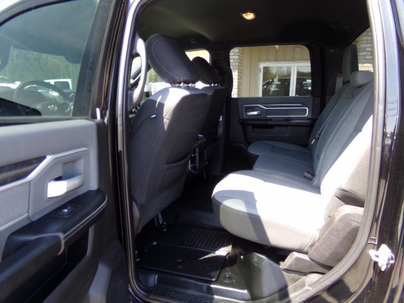 RAM 2500 Big Horn Crew Cab 4WD SWB 2021