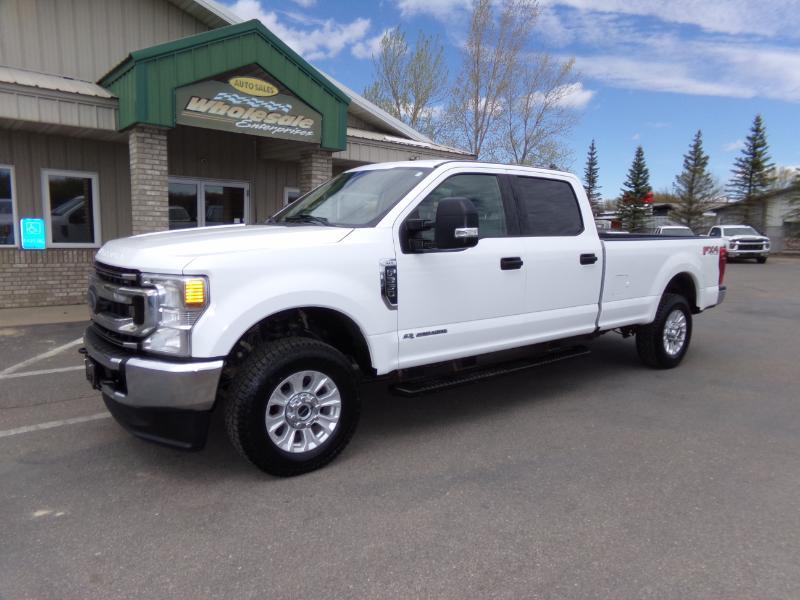 Ford F-350 SD XLT Crew Cab Long Bed 4WD 2022