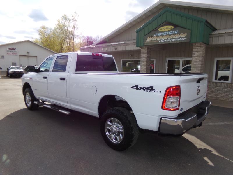 RAM 2500 Tradesman Crew Cab LWB 4WD 2022