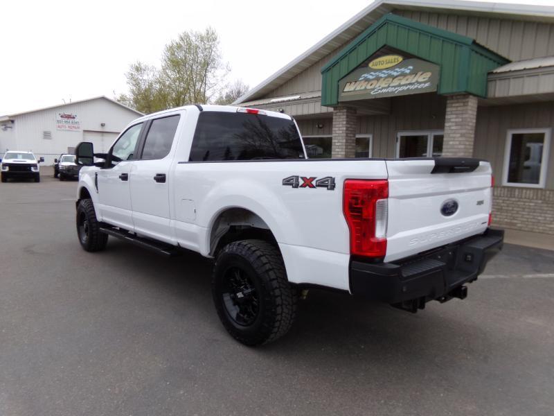 Ford F-250 SD XL Crew Cab 4WD 2019