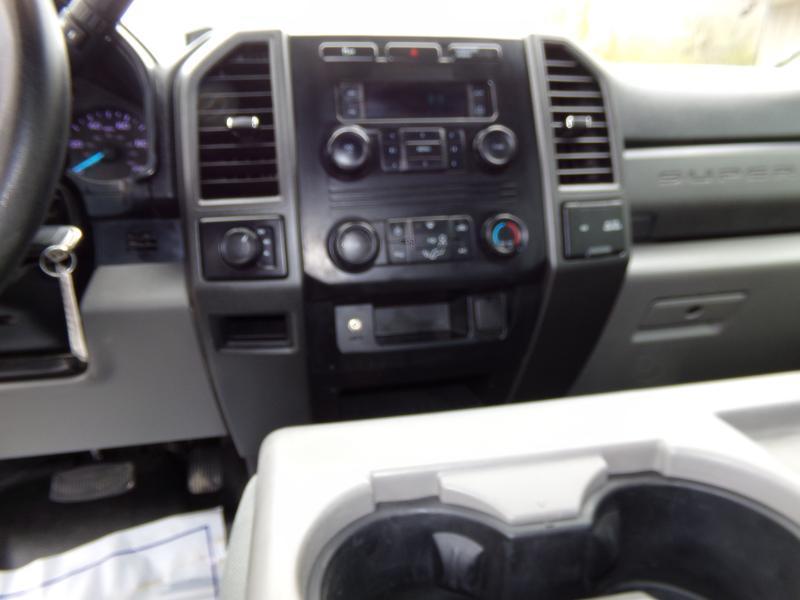 Ford F-250 SD XL Crew Cab 4WD 2019