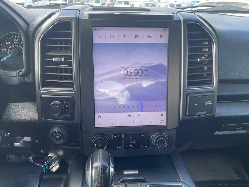 Ford F-150 4WD SuperCrew 145" XLT 2018