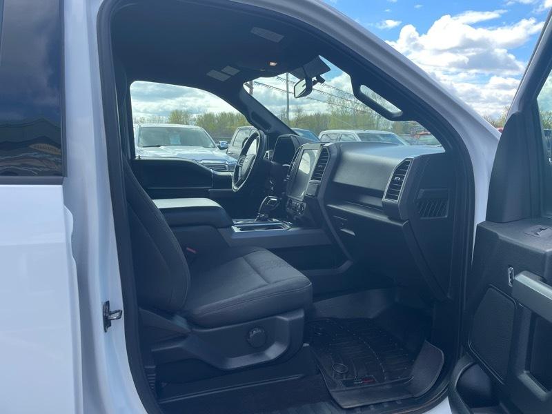 Ford F-150 4WD SuperCrew 145" XLT 2018