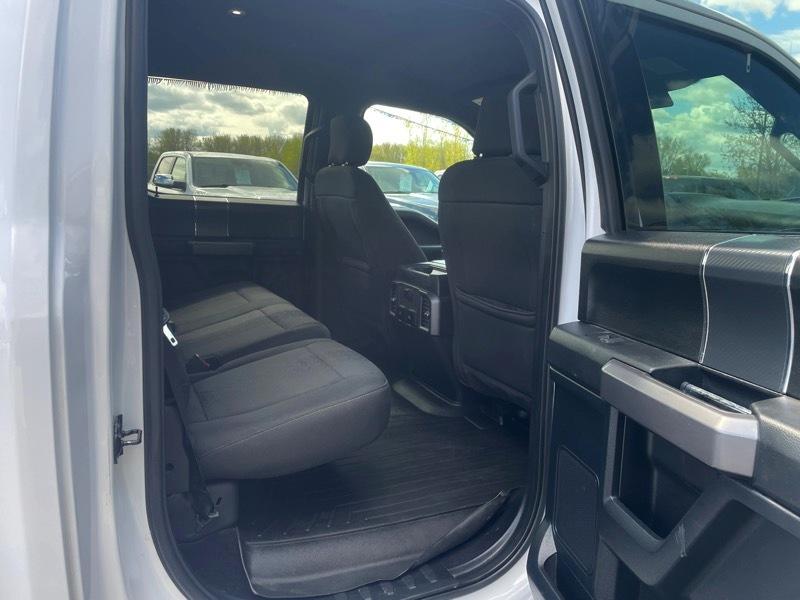 Ford F-150 4WD SuperCrew 145" XLT 2018