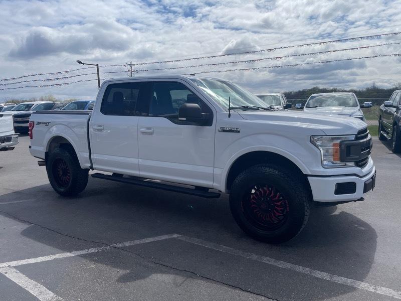Ford F-150 4WD SuperCrew 145" XLT 2018
