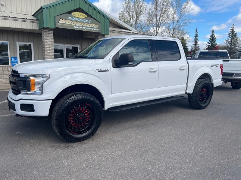 Ford F-150 4WD SuperCrew 145" XLT 2018