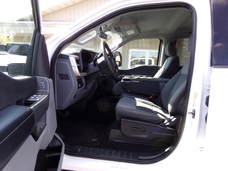 Ford F-350 SD XLT Crew Cab Long Bed 4WD 2023