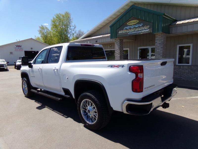 Chevrolet Silverado 2500HD LT Crew Cab Short Box 4WD 2023