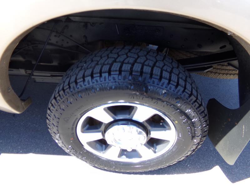Ford F-250 SD Lariat Crew Cab 4WD 2012