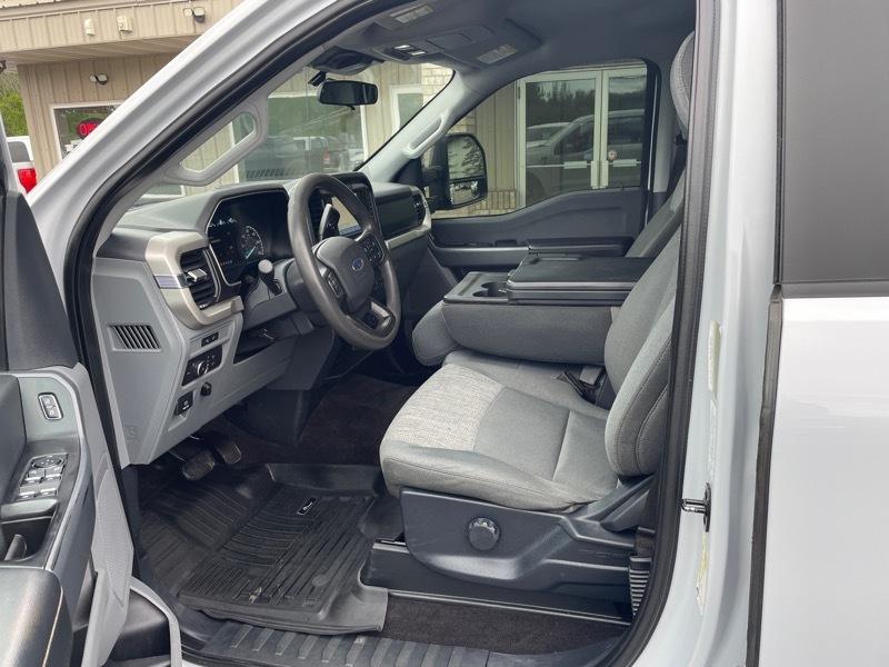 Ford F-150 4WD SuperCrew 145" XLT 2021