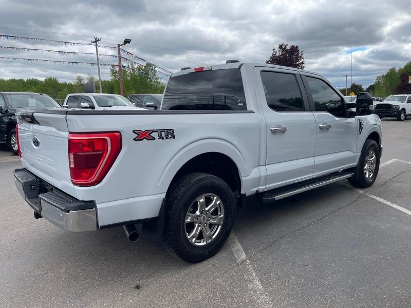 Ford F-150 4WD SuperCrew 145" XLT 2021